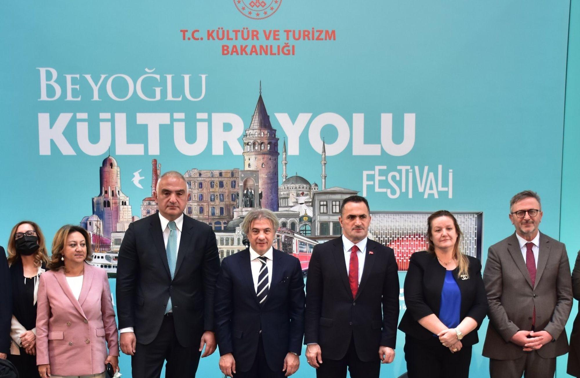 Beyoğlu Kültür Yolu kent suçlarını unutturur mu?