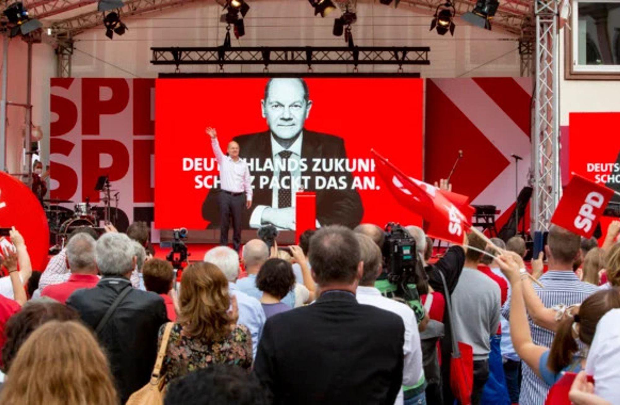 Almanya'da SPD'nin "buruk zaferi"
