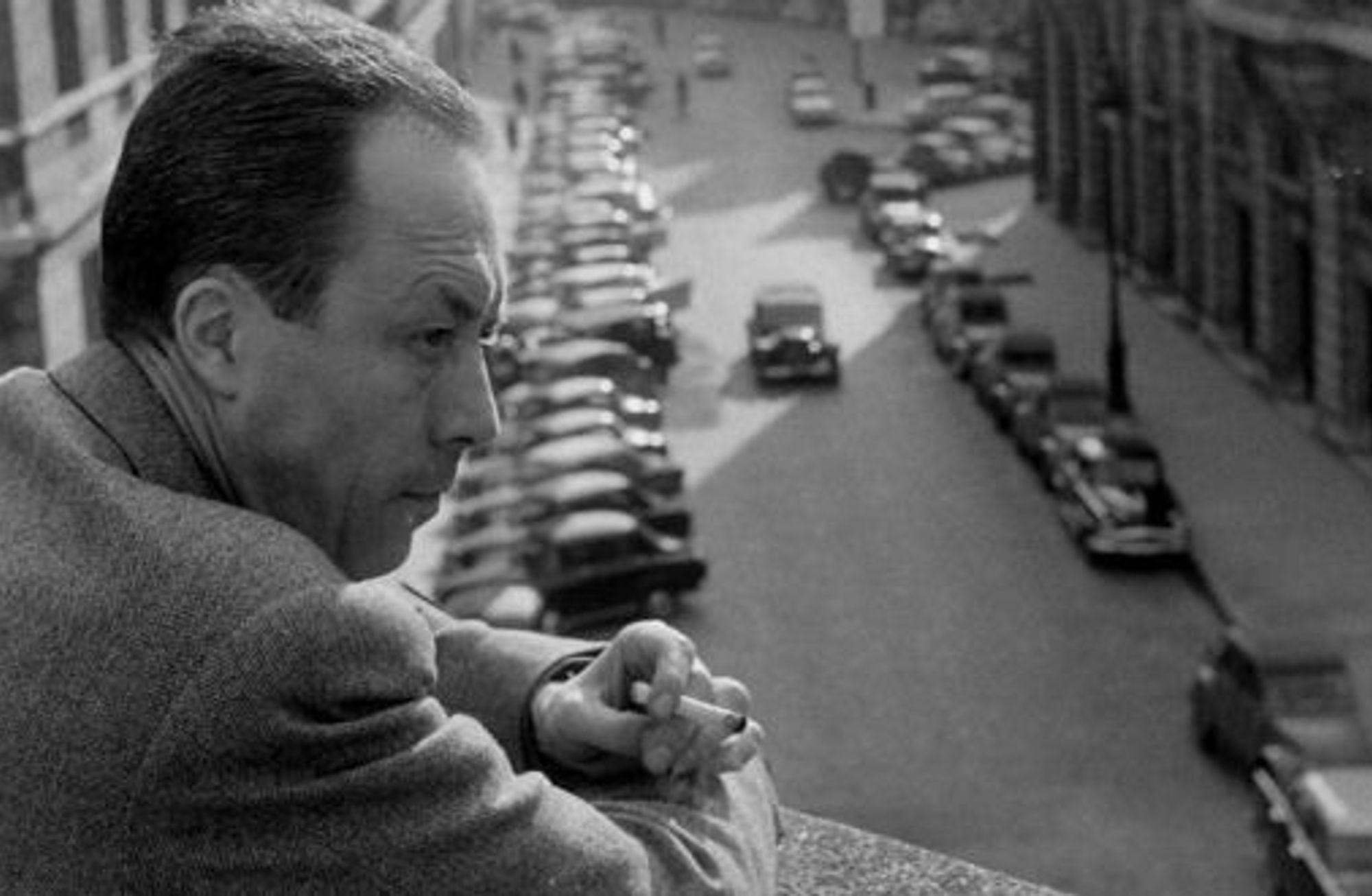 Camus Ve Tipaza Şehri