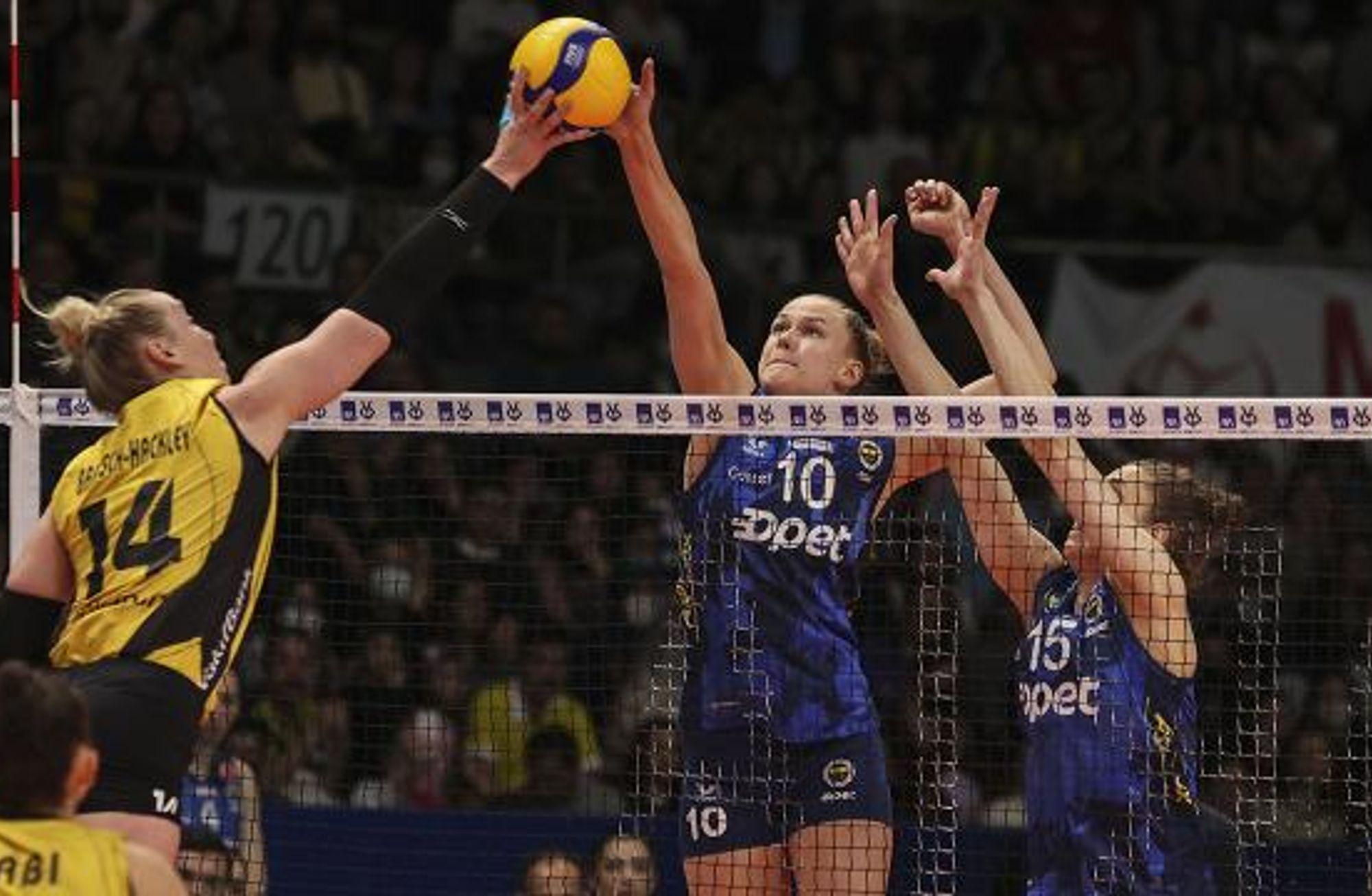 KULÜP VOLEYBOLUNDA PERDE ZAMANI