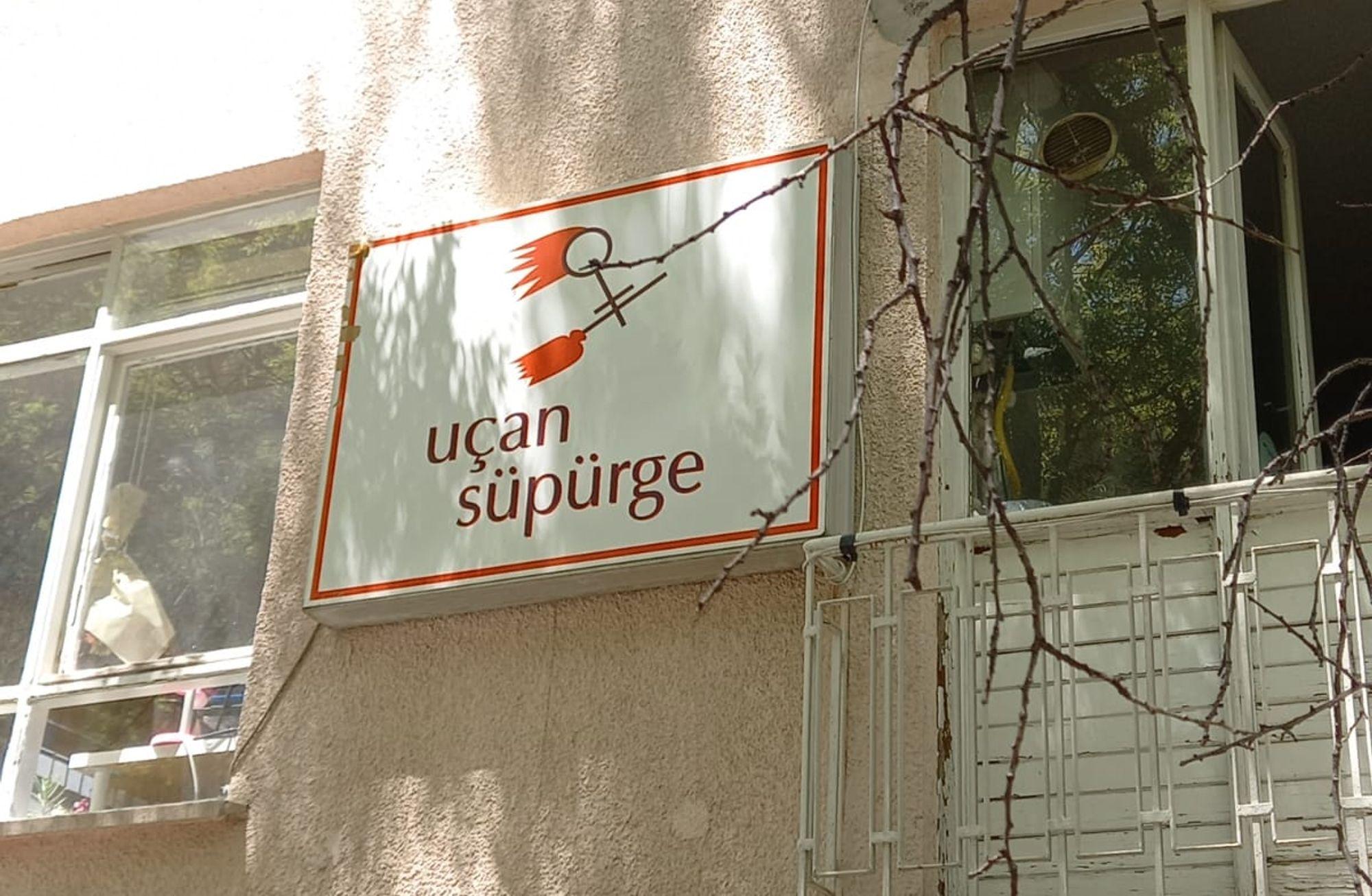 Süpürge, 25 yıldır havada 🧹