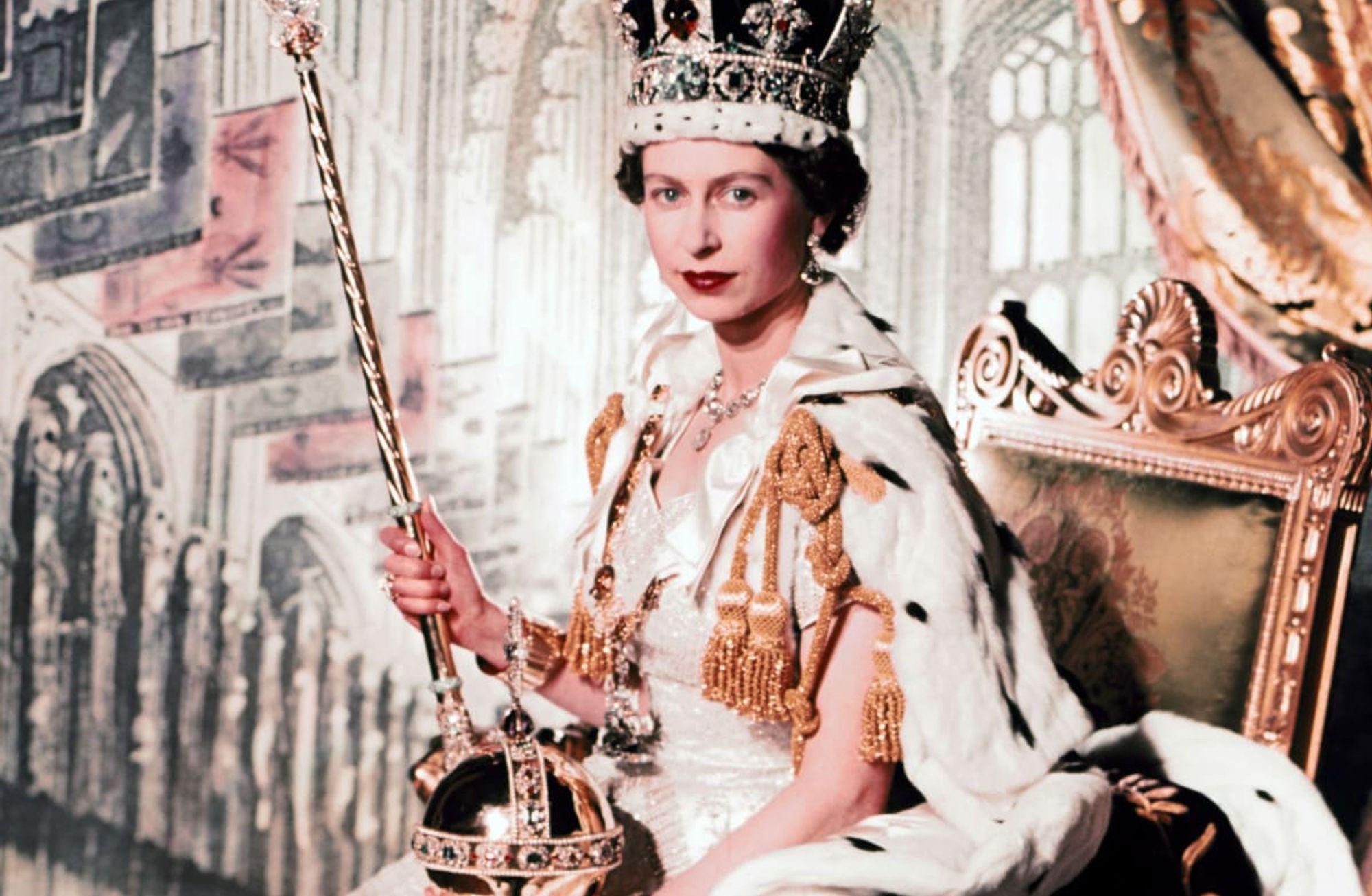 🚨 İngiltere Kraliçesi II. Elizabeth 96 yaşında yaşamını yitirdi