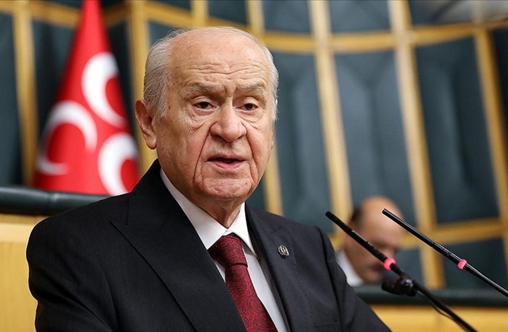 🔔 Bahçeli: MHP seçime kendi logosu ve adaylarıyla girecek