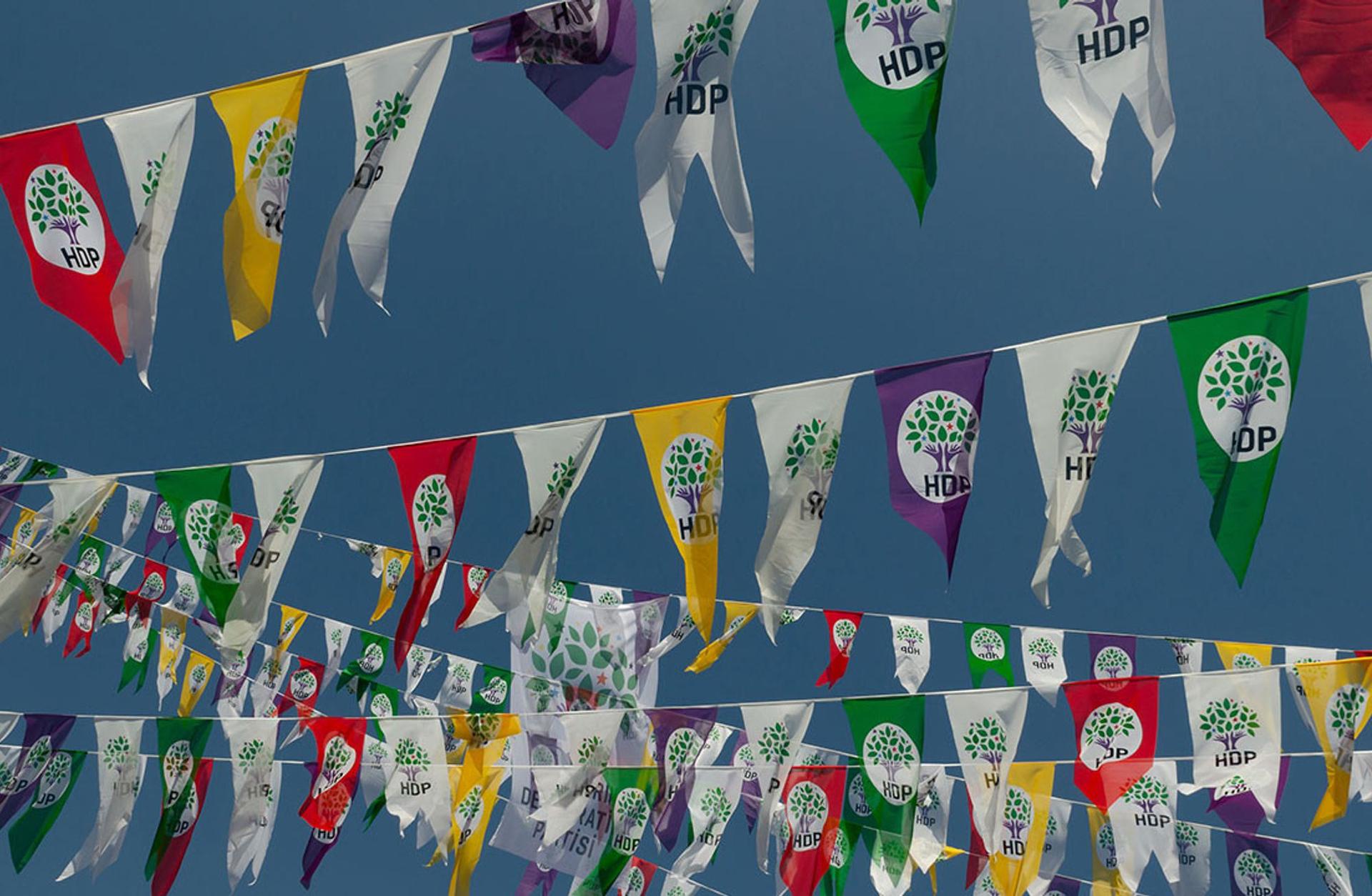 HDP kapatma davası: Dosya raportörde