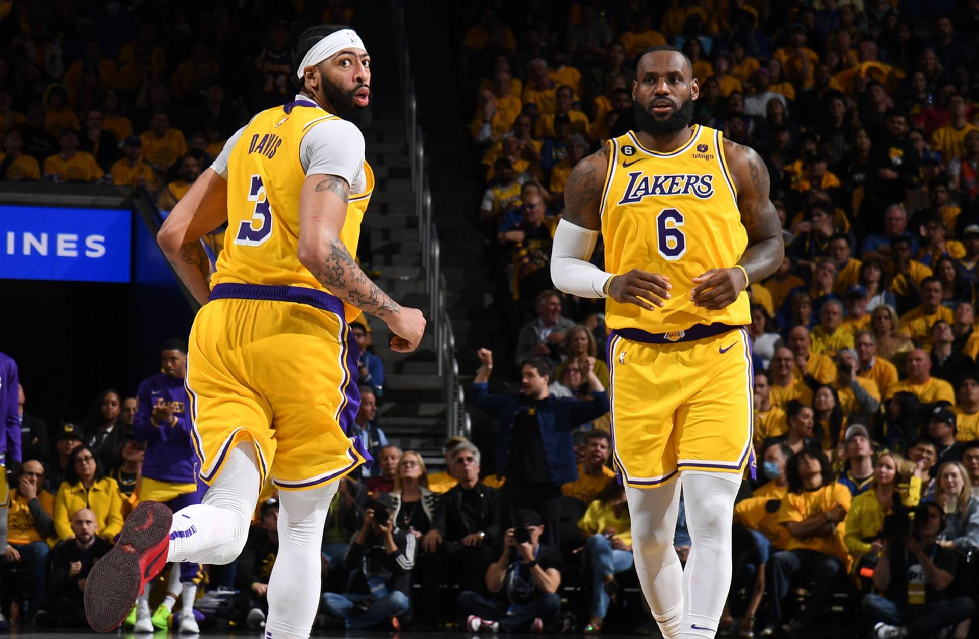 NBA | Lakers seriye galibiyetle başladı