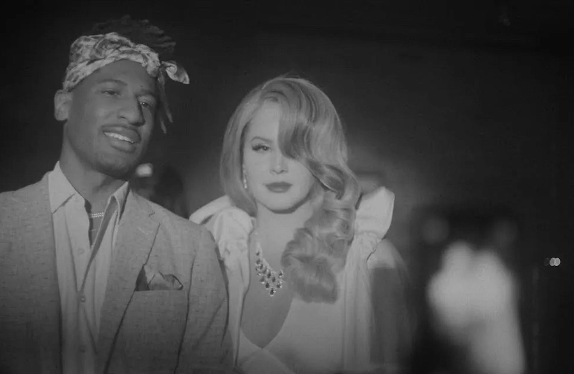Lana Del Rey'den Marilyn Monroe'yu canlandırdığı yeni klip