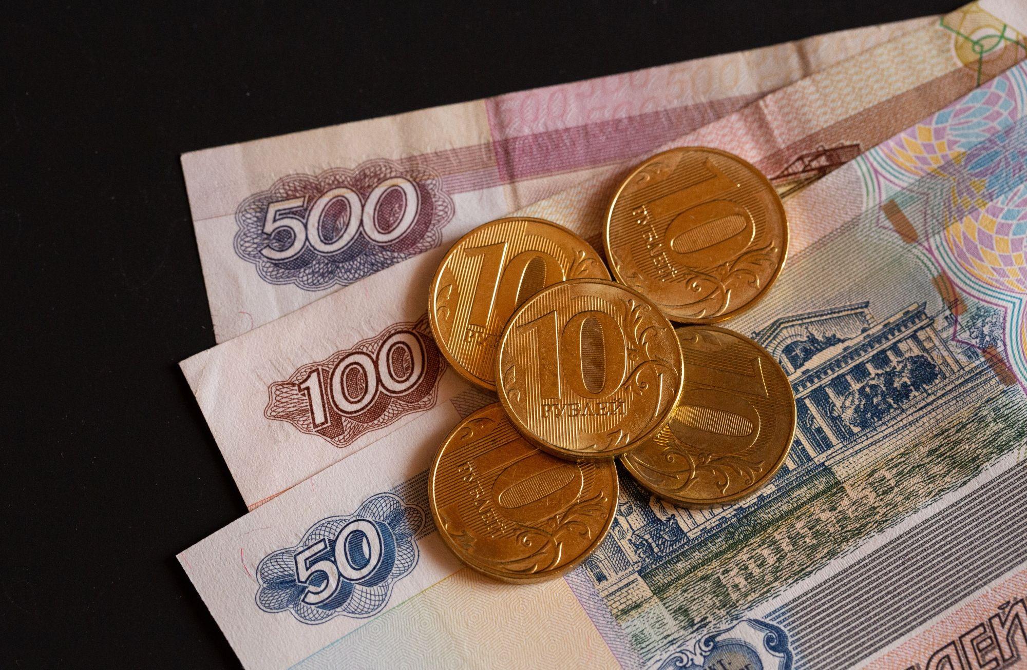 Gelişen piyasalarda gözler dolar kurundaki çalkantılarla sarsılan Rusya ve Arjantin’de