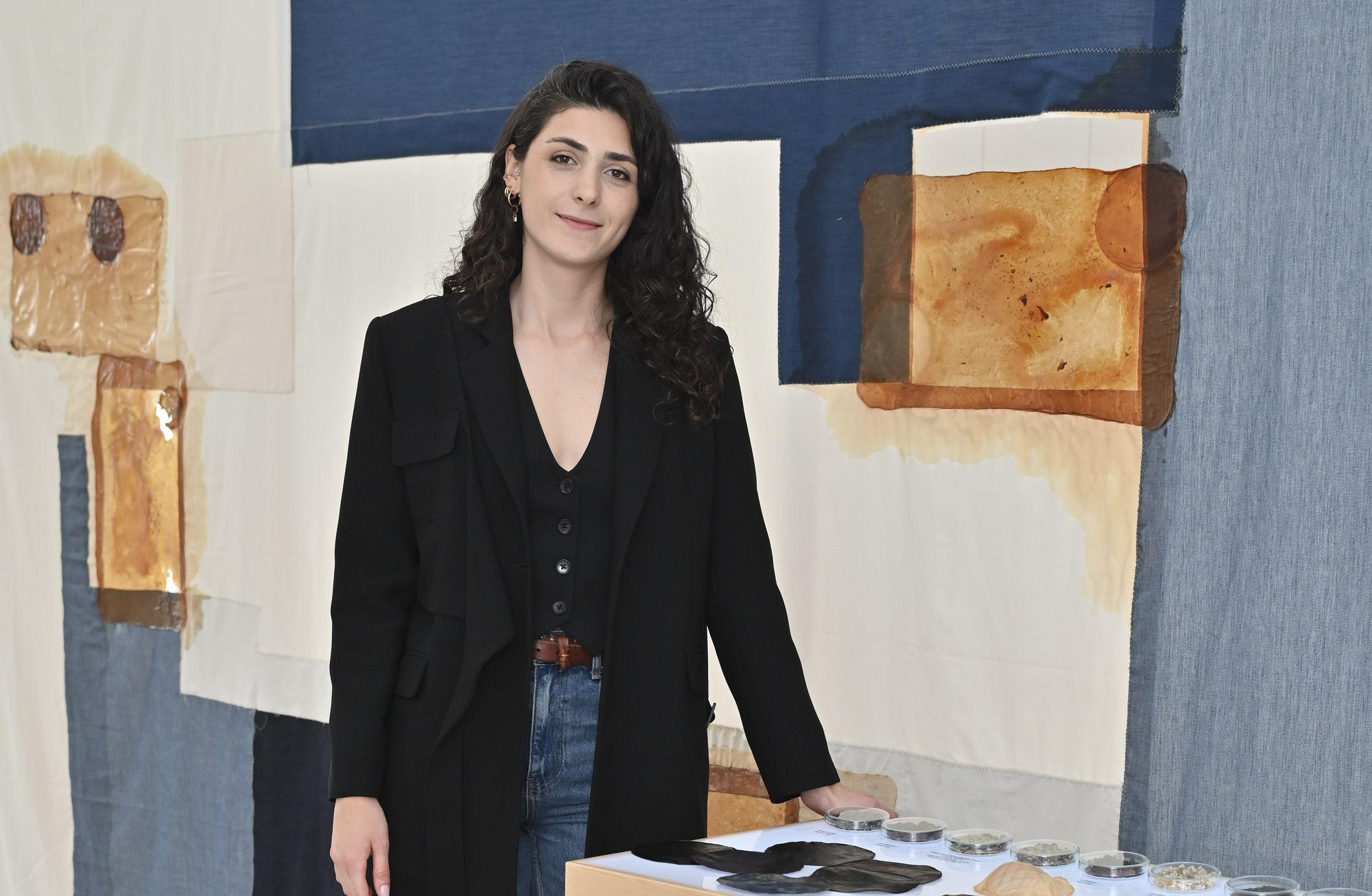 Damla Yalçın ile Biyosanat Üzerine Röportaj