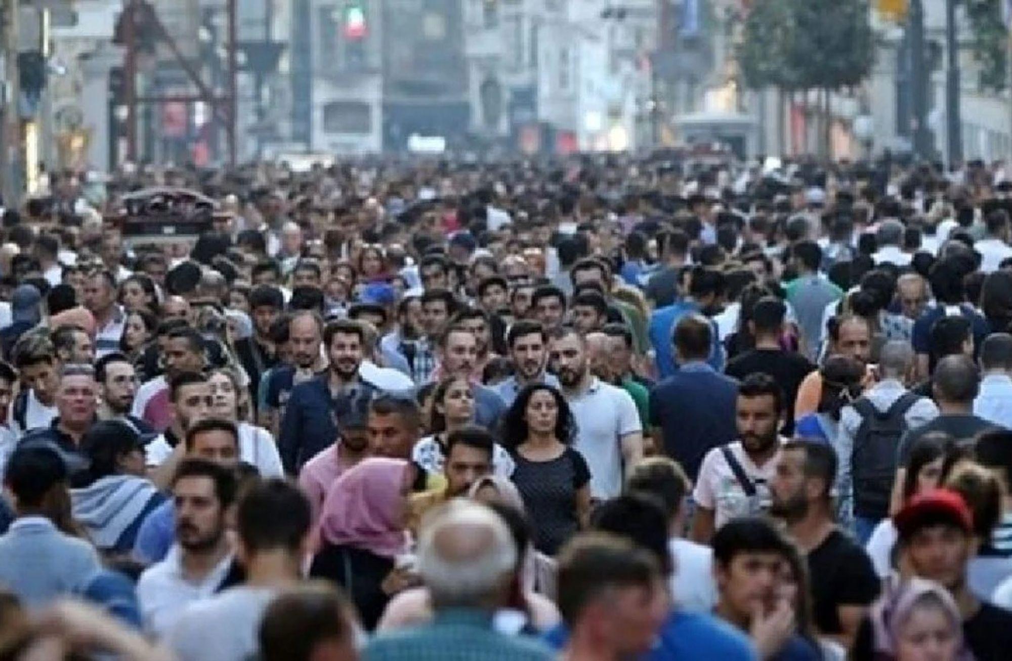 Kadın ve erkek işsizlik oranları 10 yılın en düşük seviyesinde
