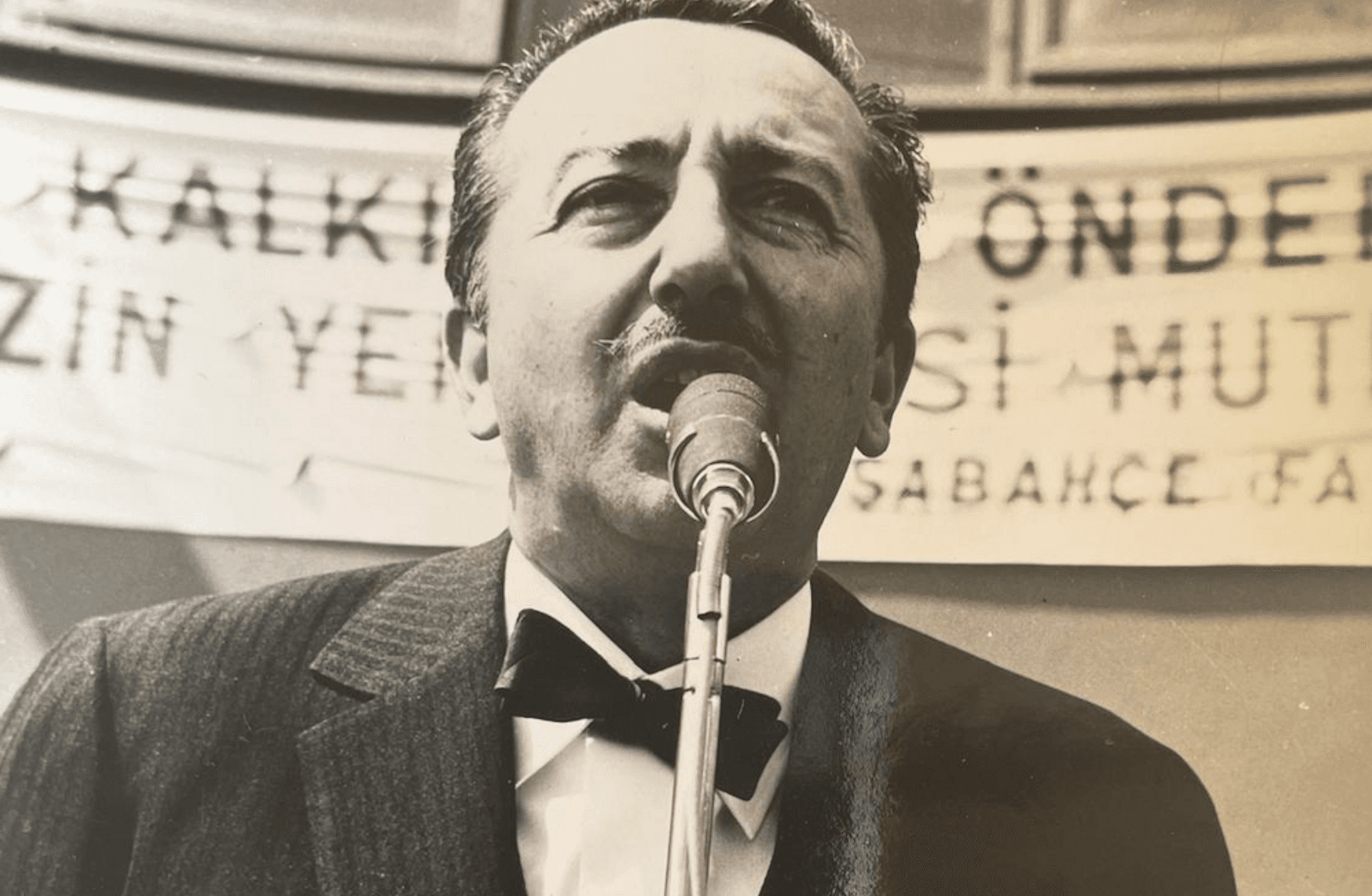 Eski bakan, müstesna bir iş insanı: Kızının ağzından Şahap Kocatopçu