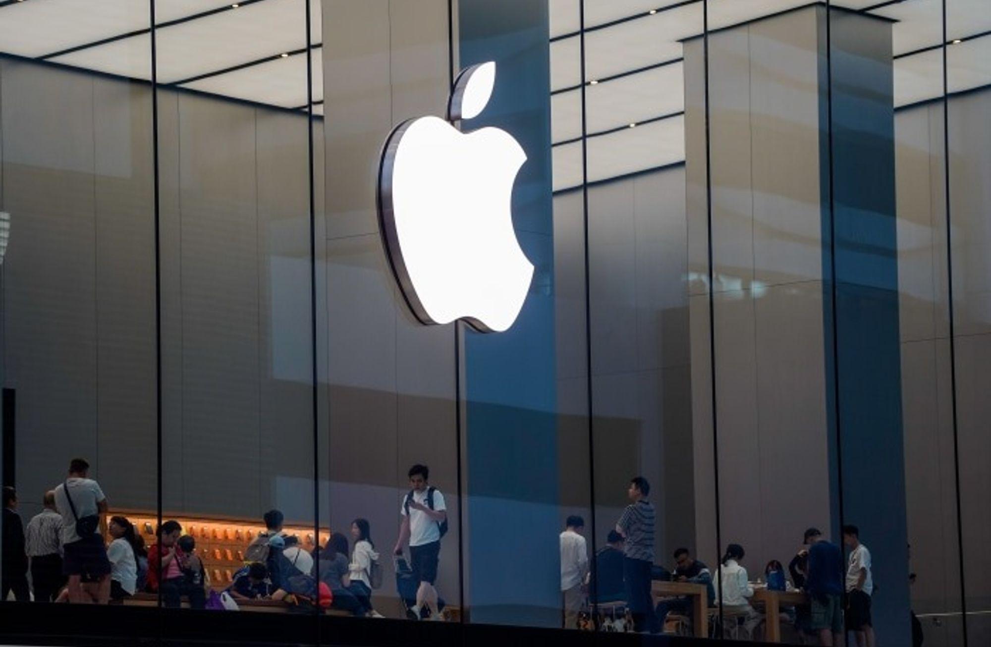 Üç günde dört yöneticiye veda etti: Apple yönetiminde neler oluyor?