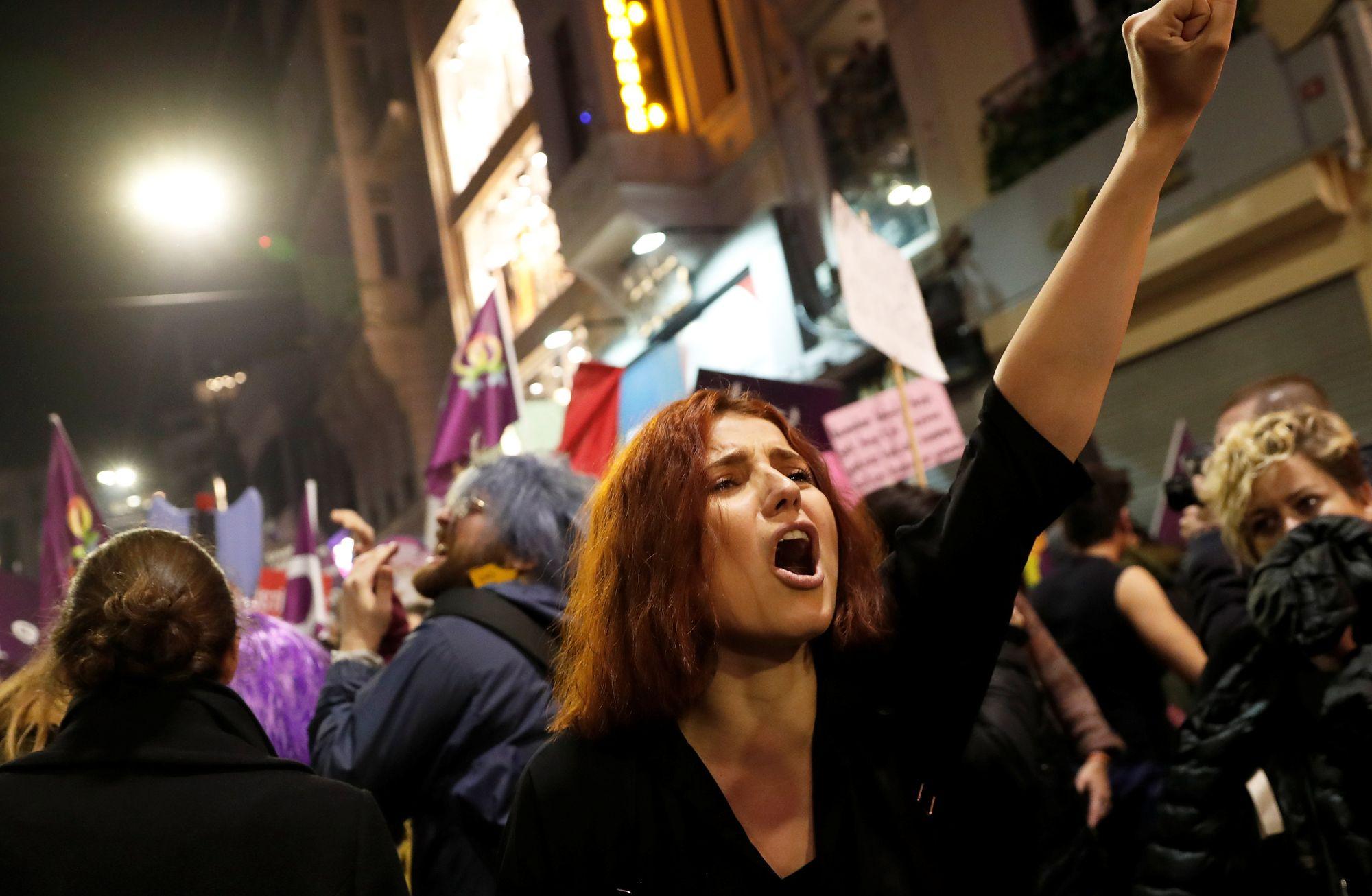 8 Mart haftasına girerken: LGBTİ+ haklarına yeni sınırlamalar ve Aile Yılı