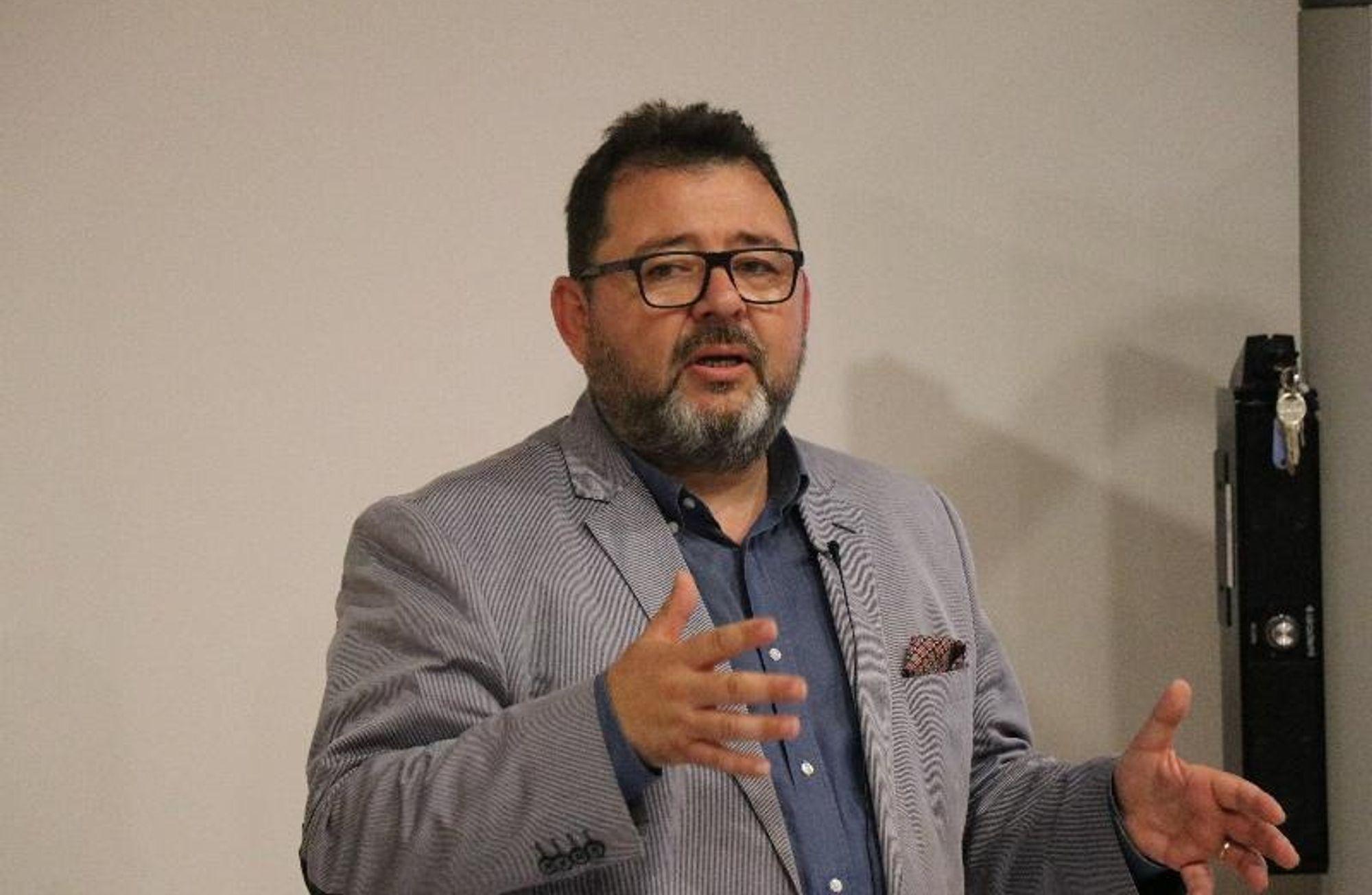 'Rasyonel Psikopat'ın yazarı Mesut Demirbilek: Yapay zeka kötü kalpli değil, mesele hiç kalbinin olmaması