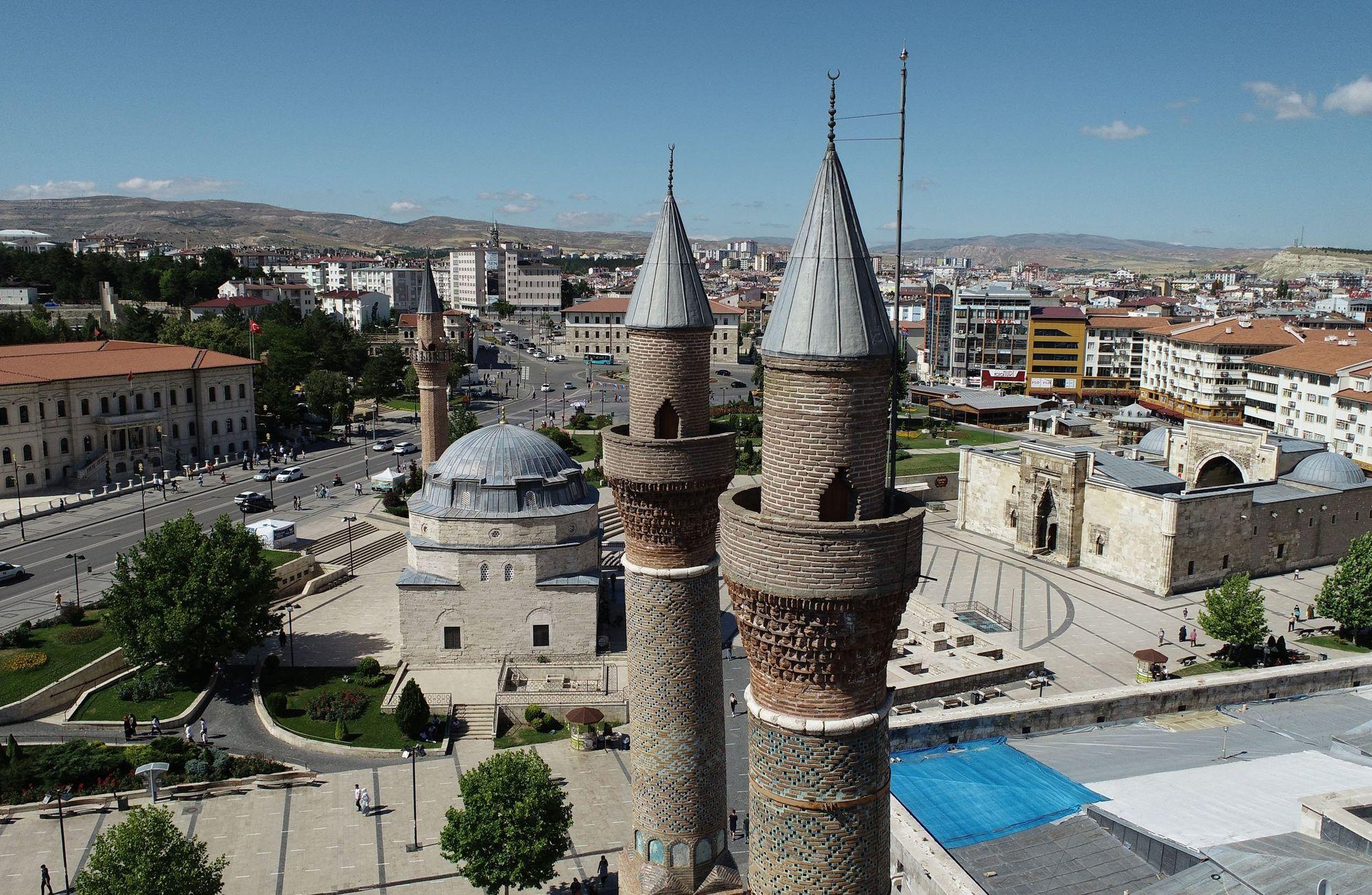 Zalim iyimserlik: İktidar, muhalefet ve topluma Anadolu’dan bakmak