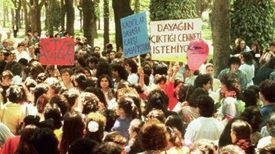 Dünden bugüne Türkiye'de kadın hareketleri 