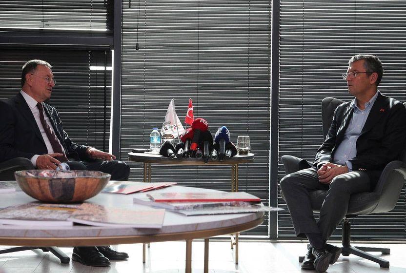 CHP, Hatay'da 'Lütfü Savaş'la devam' dedi