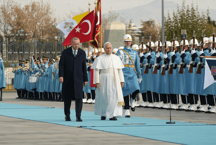 papanin-ilk-yurt-disi-ziyareti-14-leo-iznike-neden-geliyor