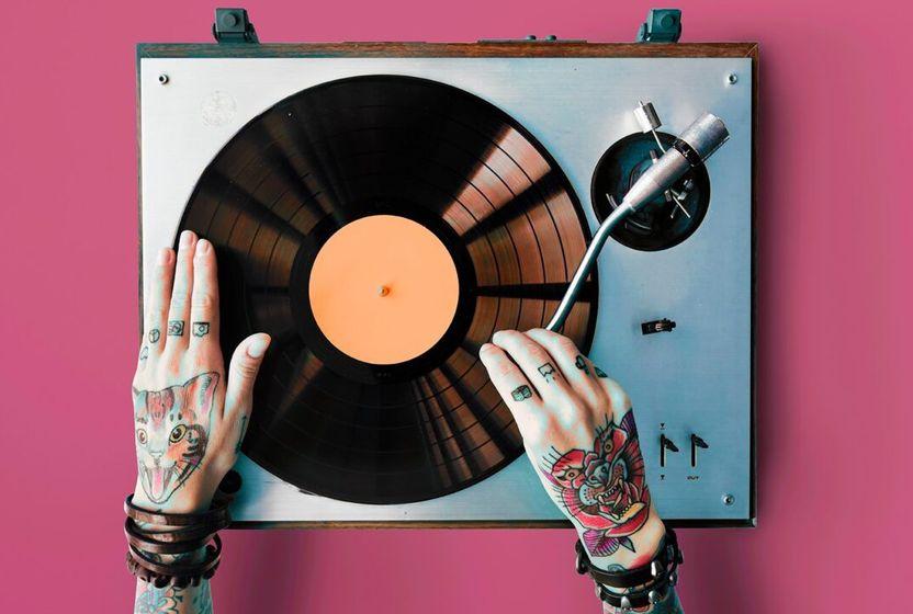 yapay-zeka-yukseliyor-ama-muzik-zevkini-algoritmalarin-elinden